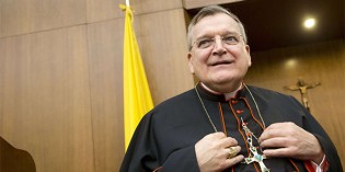 Cardinal Burke : « La famille est le défi le plus important de notre temps » Cardinal Burke : « La famille est le défi le plus important de notre temps »